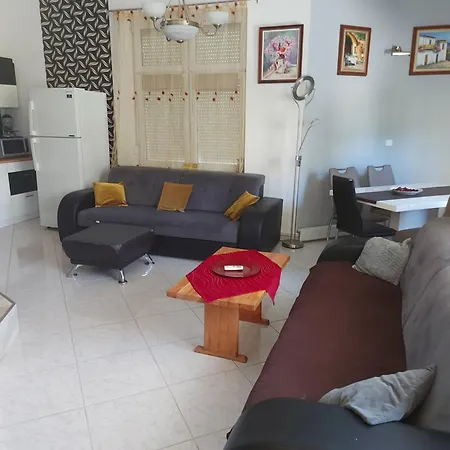 Corner *